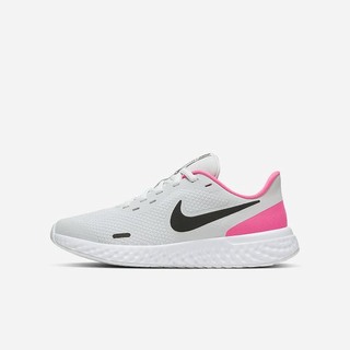 Adidasi Alergare Nike Revolution 5 Baieti Roz Albi Negrii | LXWO-29683